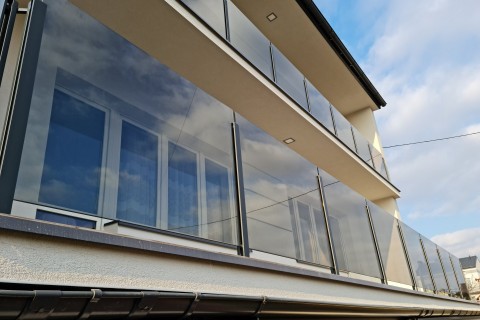 Wzór 17 A balustrady szklane